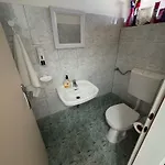Davorka, Spacious