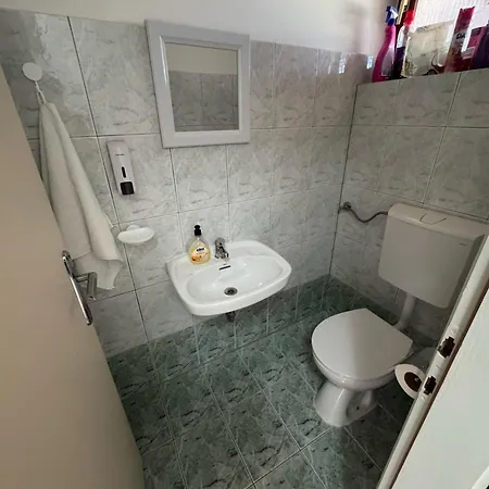 Davorka, Spacious